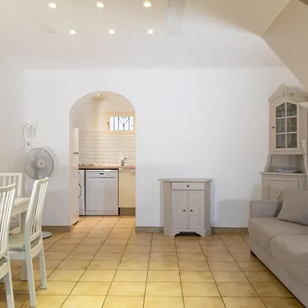 Marie Diane - Grand Duplex H شقة بروبرِيانّو